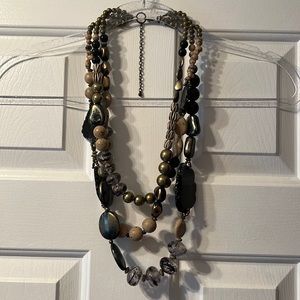 Chico’s Beaded Statement Necklace ✨